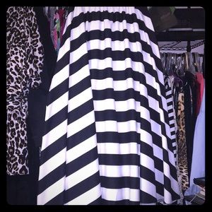 Striped skirt